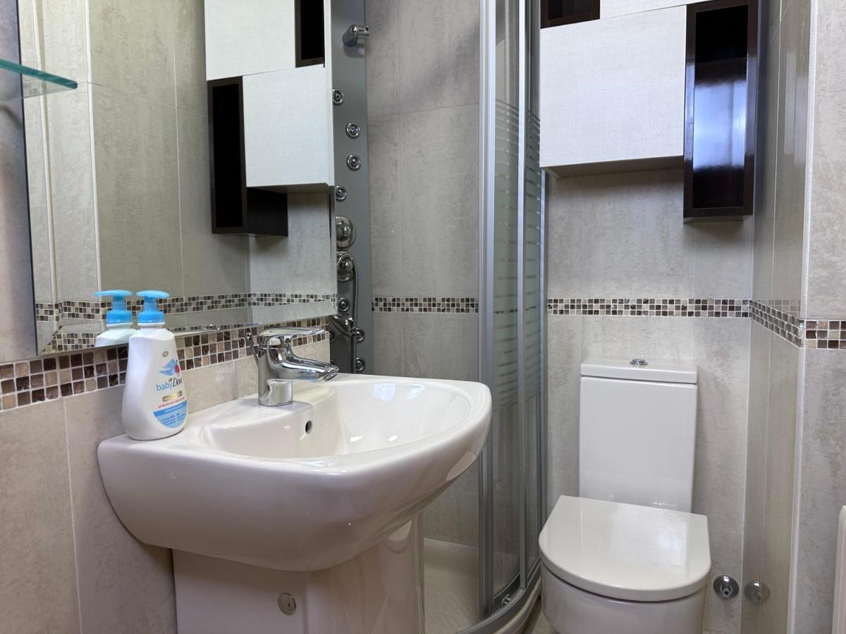 Apartamento Gran Via - Parking Gratis ซาลามังกา ภายนอก รูปภาพ
