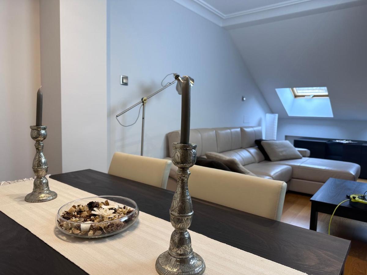 Apartamento Gran Via - Parking Gratis ซาลามังกา ภายนอก รูปภาพ
