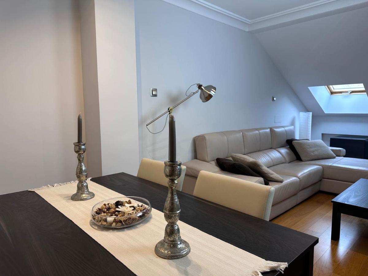 Apartamento Gran Via - Parking Gratis ซาลามังกา ภายนอก รูปภาพ